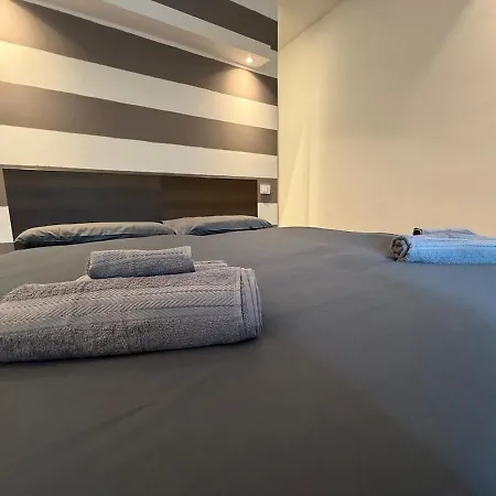 Apartment In Piazza Colombo Genoa