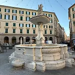 In Piazza Colombo * Genua